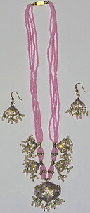 Pendent Set