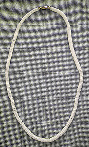 White Round Clam Shell Necklace 16