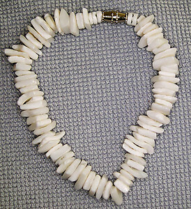 White Square-Cut Clam Shell Anklet/Bracelet