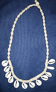 HEMP BRAIDED W/COWRY SHELL DANGLES NECKLACE